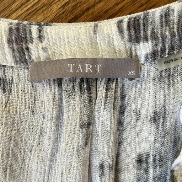 TART Sleeveless V-neck button down mini dress with pockets women’s size XS - Picture 3 of 12